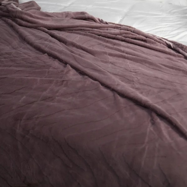 weavia Blanket , quality polyester for softness , one Size ( 220 X 240) , multi color