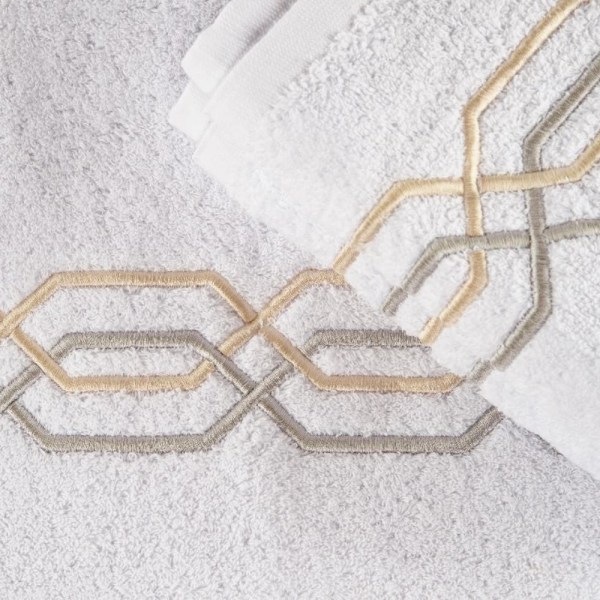 Galerie Prince Matching Bath set --  one design