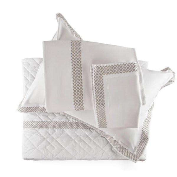 Galerie Pyramids Bed set -- one design