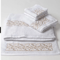 Galerie Maya Matching Towel Set -- one size : 31 × 35 × 8 cm