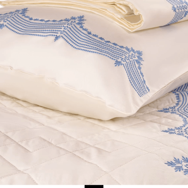 Galerie Monica Bed set  -- one design