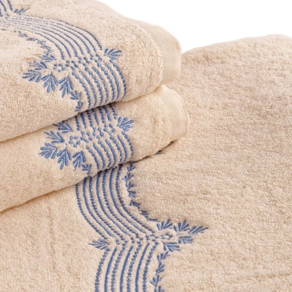 Galerie Monica Matching Towel set - one design