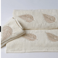 Galerie Leaf Matching Towel Set -- one design & one size : 31 × 35 × 8 cm