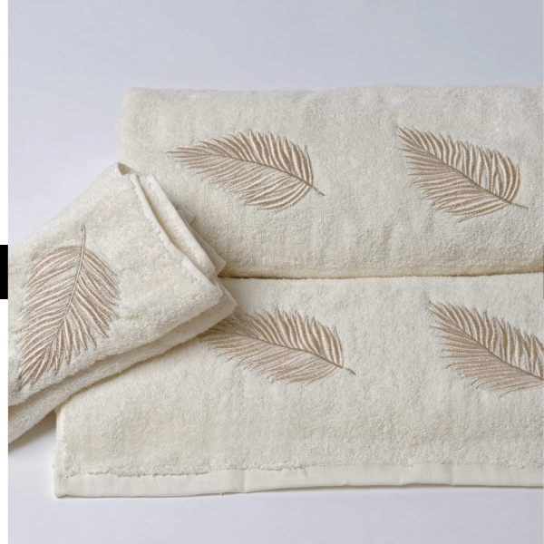 Galerie Leaf Matching Towel Set -- one design & one size : 31 × 35 × 8 cm