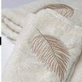 Galerie Leaf Matching Towel Set -- one design & one size : 31 × 35 × 8 cm