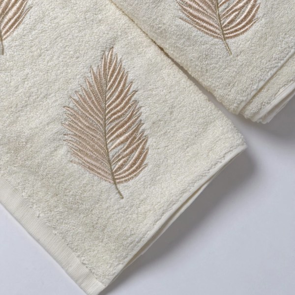 Galerie Leaf Matching Towel Set -- one design & one size : 31 × 35 × 8 cm