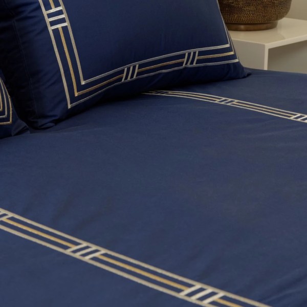 Galerie Lord Bed set --  one design