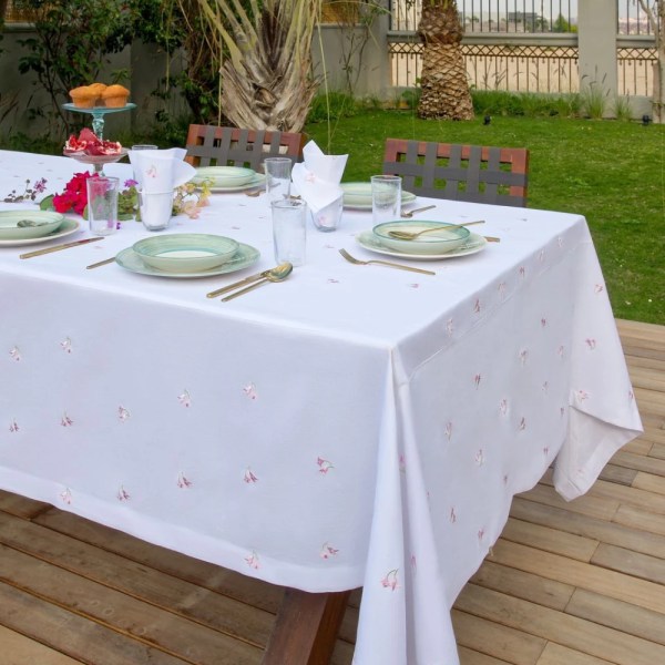 Galerie Cherry Matching Tablecloths - one design