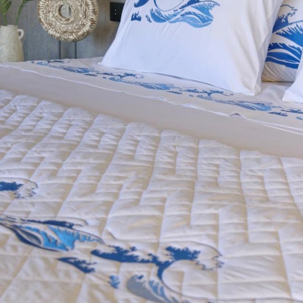 Galerie Wave Bed Set - one design