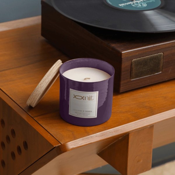 nit-home - Scented Lavender Cup Candle light purple