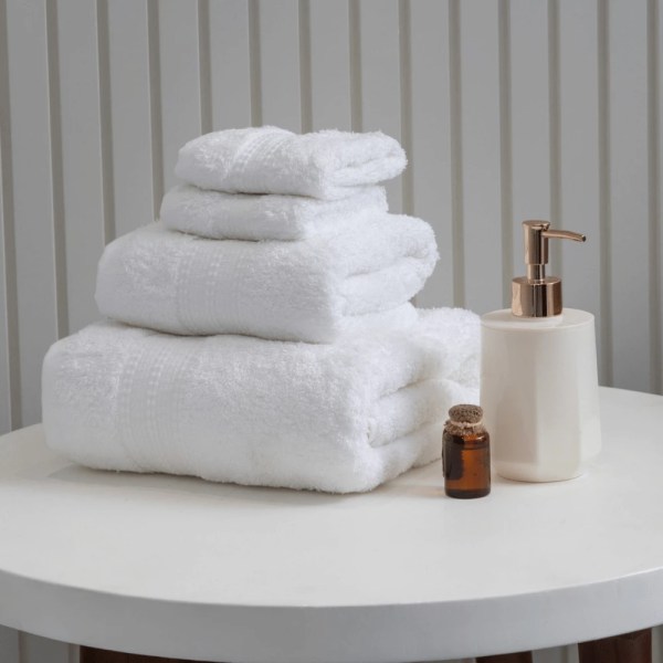 nit-home - White Towel Set -Solid (650 GSM) 100% Egyptian Cotton