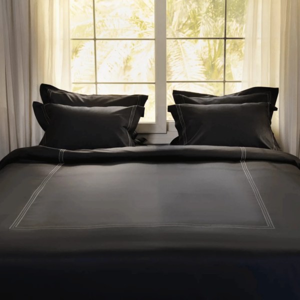 TM home - Stylish Black Stripe Duvet Cover Set – Transform Your Space with Elegance - Multiple sizes