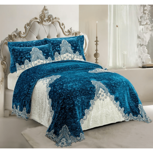 Gloria & Lawendy Multi Colors Velvet Bedspread Set - 4 Pieces