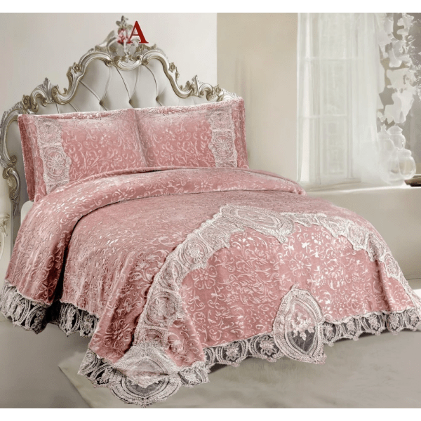 Gloria & Lawendy Multi Color Velvet Bedspread - 4 Pieces