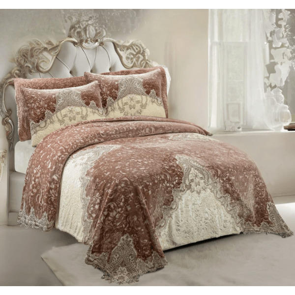 Gloria & Lawendy Multi Colors Velvet Bedspread Set - 4 Pieces