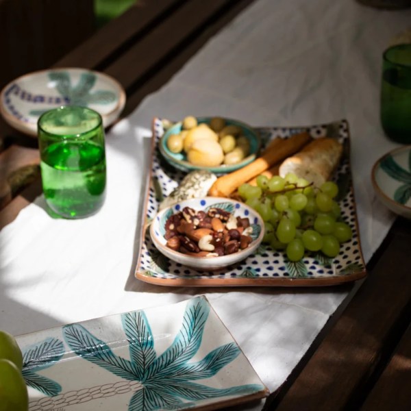 kiliim Palm Leaves Tray , measuring 33×24 cm