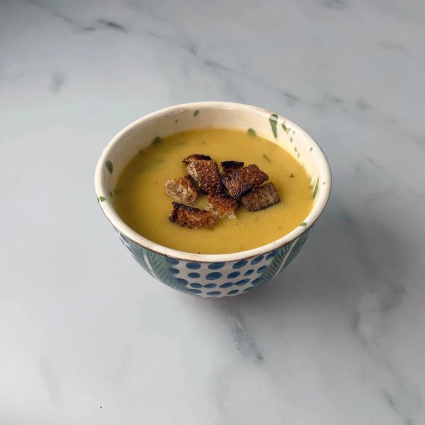 kiliim Palm Bowl , 14 cm in diameter and 10 cm in height.