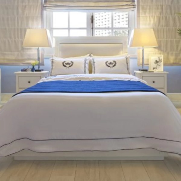 Galerie Crown Bed Set -- multi sizes