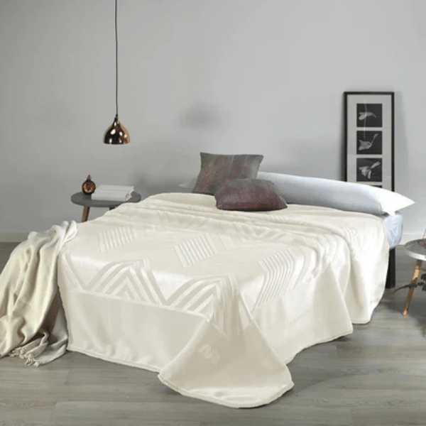 Casa SIGNATURE 3D Blanket Model J45 , 85% Acrylic Microfiber / 15% Polyester , one color ,one Size (220×240)