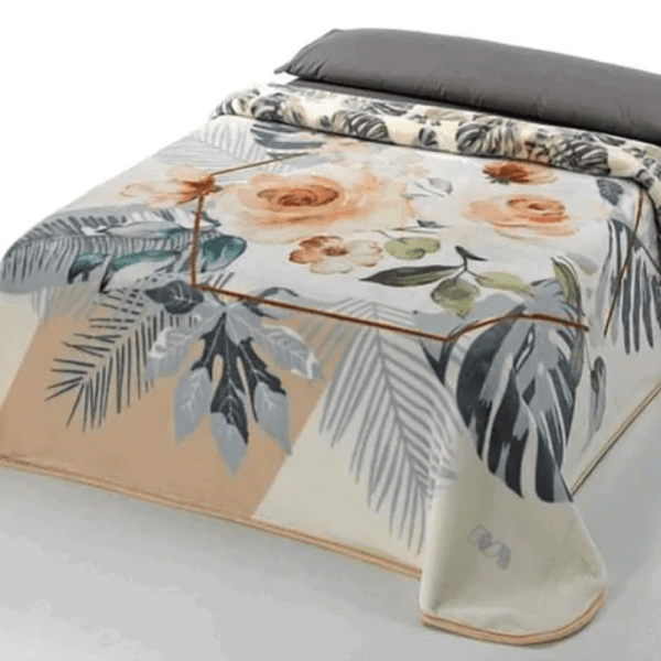 Casa Mora IBIZA Blanket Model G18 (the packaging contains 2 pieces) , 100% Polyester , multi color ,one Size ( 160×220)