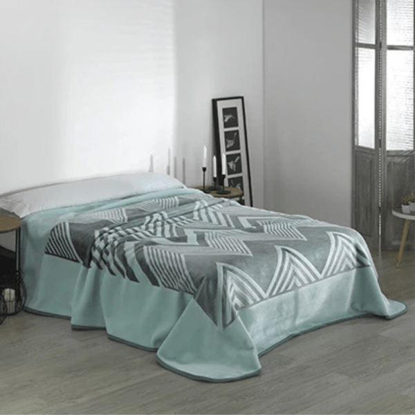 Casa Mora PELUXE Blanket Model I86 , 85% Acrylic /15% Polyester ,Multicolor ,one Size (220×240)