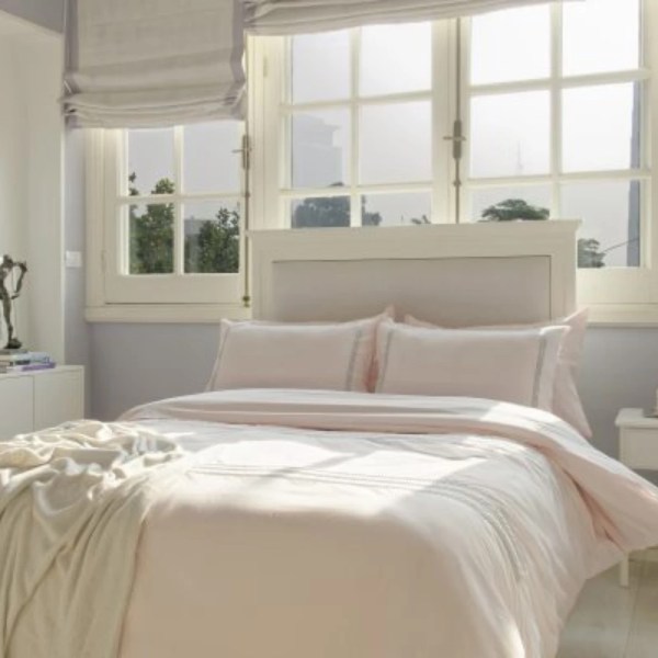 Galerie Dots-- multi sizes & one design