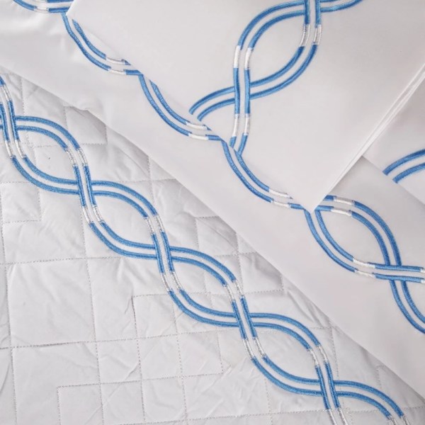 Galerie Free Bed set-- one design