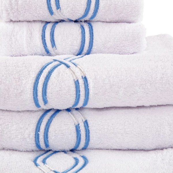 Galerie Free Matching Towel set-- one design