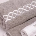 Galerie Madrid Matching Towel Set - one design & one size :31 × 35 × 8 cm