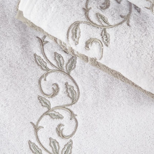 Galerie June Matching Towel set -- one design