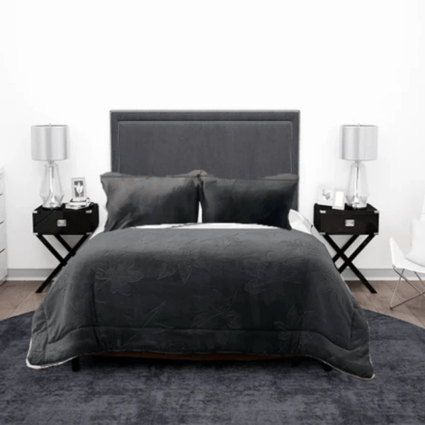 Casa Sherpa Fur Blanket, ALIA 2‑ply model. One size (220 × 240 cm), available in multiple colors.