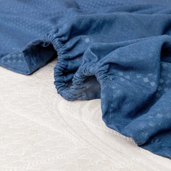 CASA Embossed Bedsheet Set Fitted Model EFMF , available in multiple colors & Sizes .