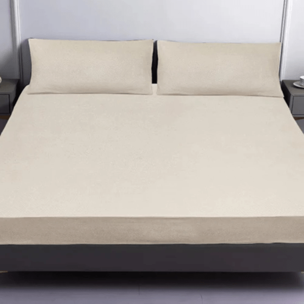 CASA Embossed Bedsheet Set Fitted Model EFMF , available in multiple colors & Sizes .