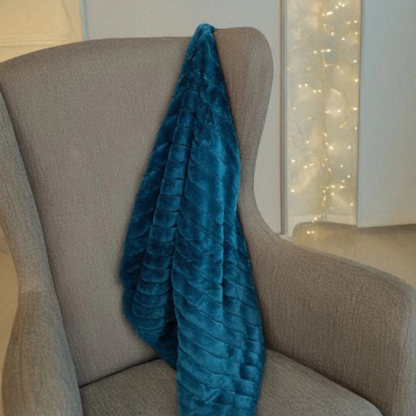 CASA Pacha Home THROW 130X170 CM Model DIANA, 100% Microfiber. Available in multiple colors.