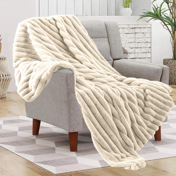 CASA Pacha Home THROW 130X170 CM Model DIANA, 100% Microfiber. Available in multiple colors.