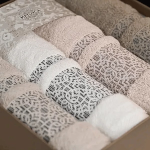 Up Towels Dolly 5 - Full Bath Towel - 90×155 - Multi-Color