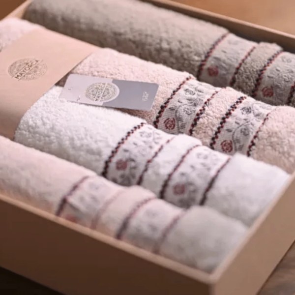 Up Towels Dolly 6 - Full Bath Towel - 90×155 - Multi-Color